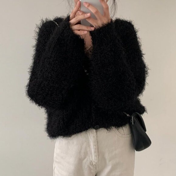 Women’s Faux Fur Mohair Cardigan Oversized Cropped Open Front Sweater - Picture 6 of 7